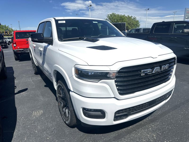 2025 RAM 1500 Laramie Crew Cab 4x4 5