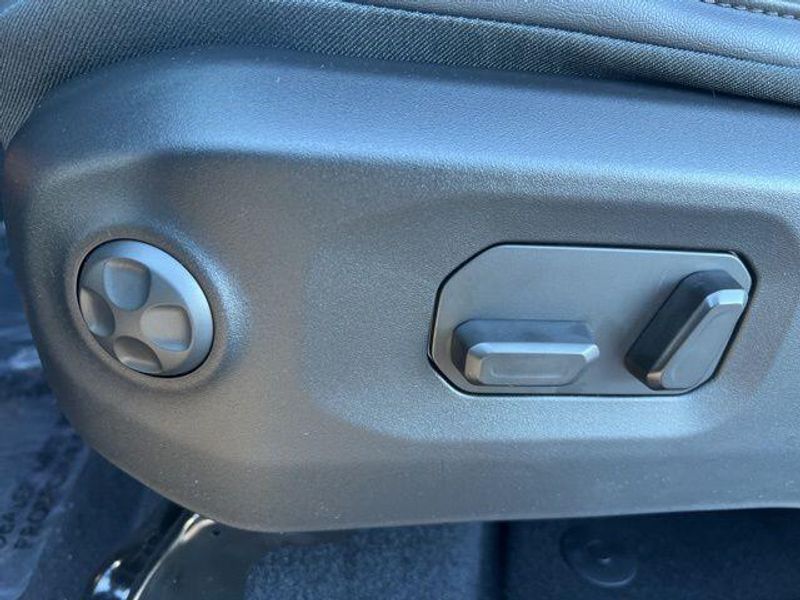 2025 Jeep Wrangler 4-door Rubicon
