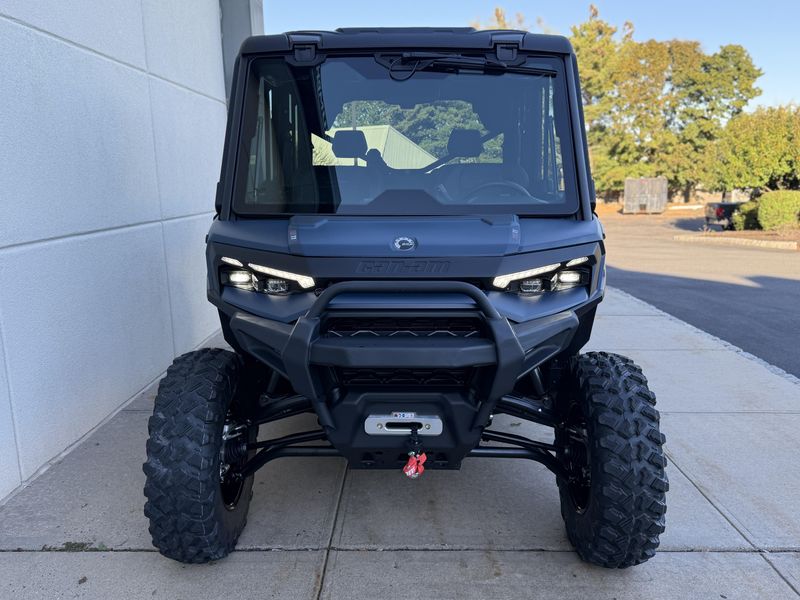 2026 Can-Am DEFENDER MAX LIMITED HD11Image 4