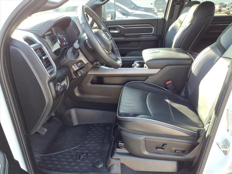 Used 2024 RAM 3500 LaramieImage 16