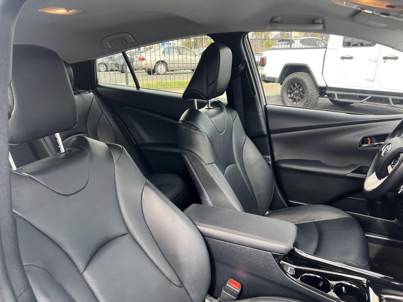 2019 Toyota Prius Prime PlusImage 32