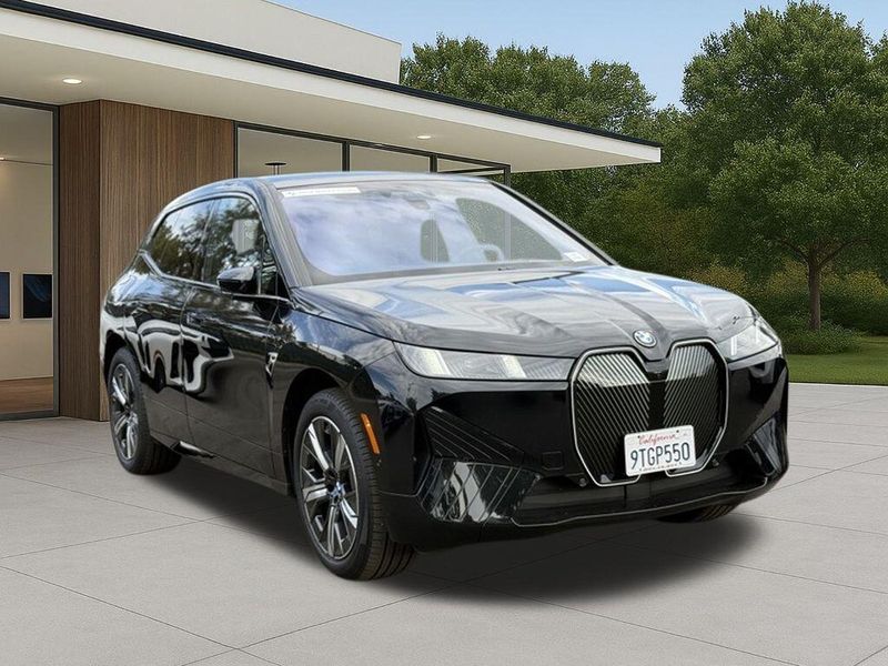 Used 2026 BMW iX xDrive45Image 6
