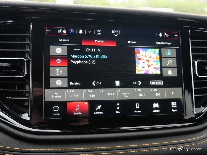 2023 Dodge Durango R/t Hemi Orange AwdImage 30