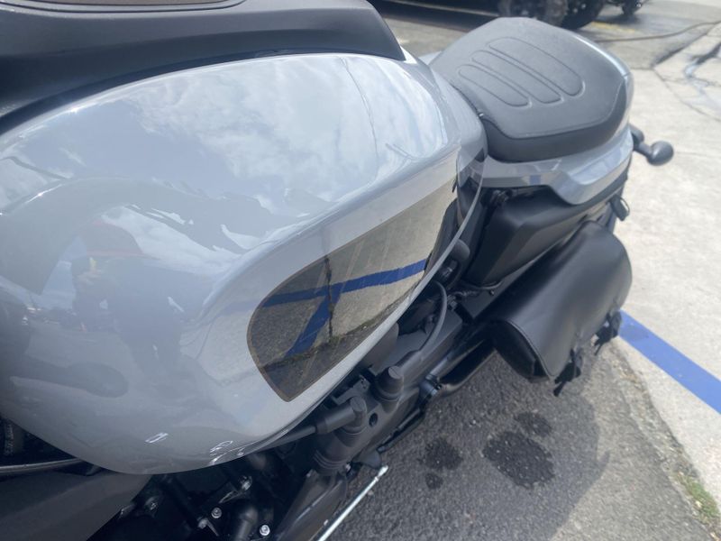 Used 2024 Harley-Davidson Sportster Image 22