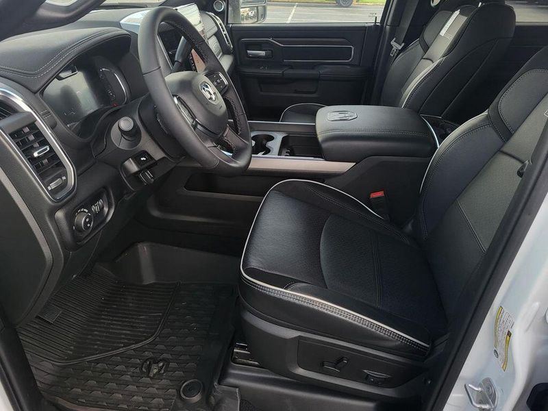 2025 RAM 2500 Laramie Mega Cab 4x4 6
