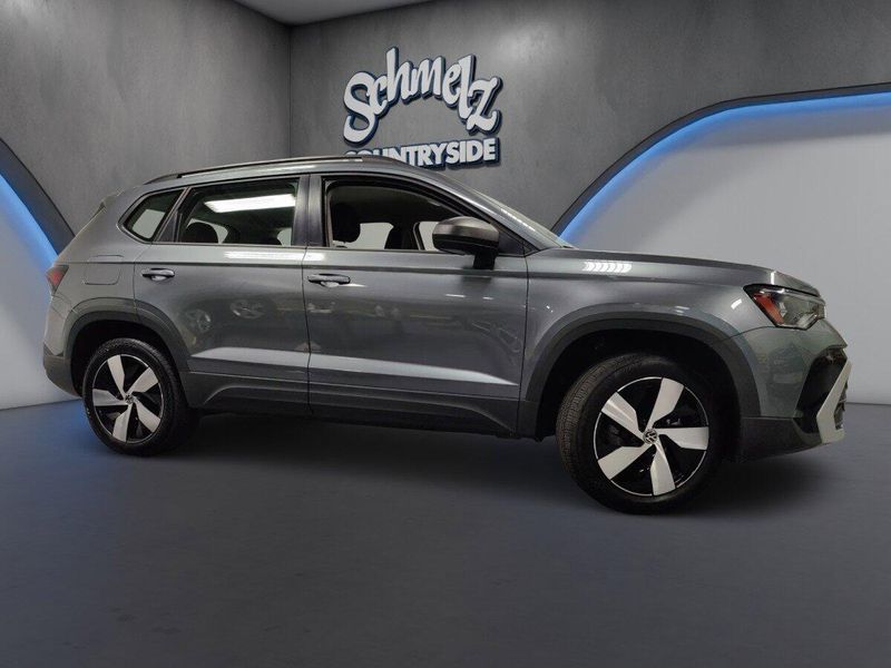 Used 2025 Volkswagen Taos S AWDImage 4