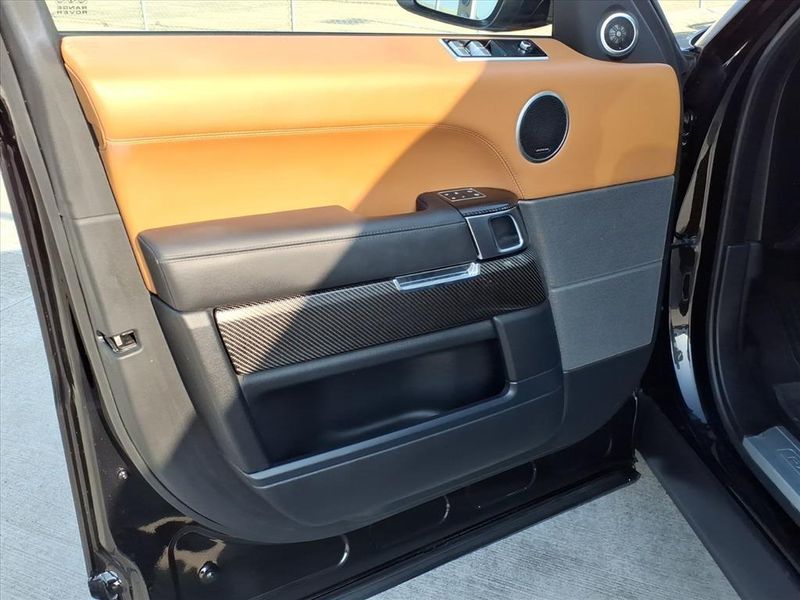 Used 2022 Land Rover Range Rover Sport SVRImage 20