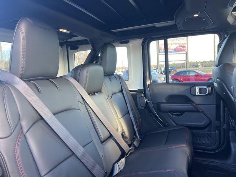 2025 Jeep Wrangler 4-door Rubicon