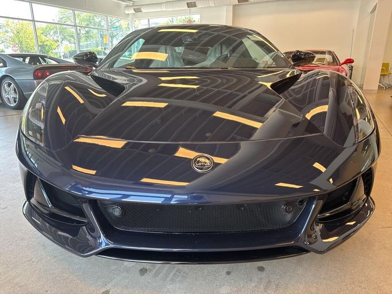 2025 Lotus Emira 