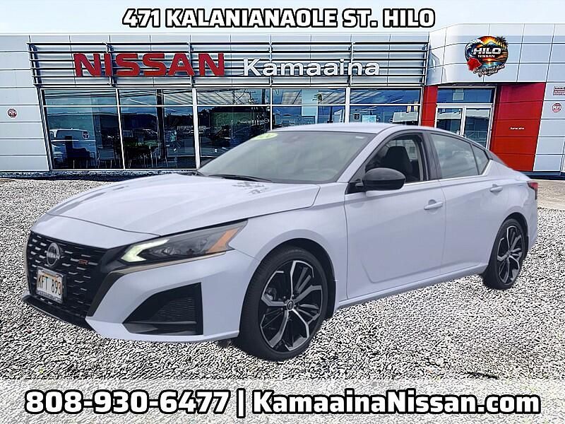 2024 Nissan Altima   Altima 2.5 SR Sedan at Kama'aina Motors, photo 1