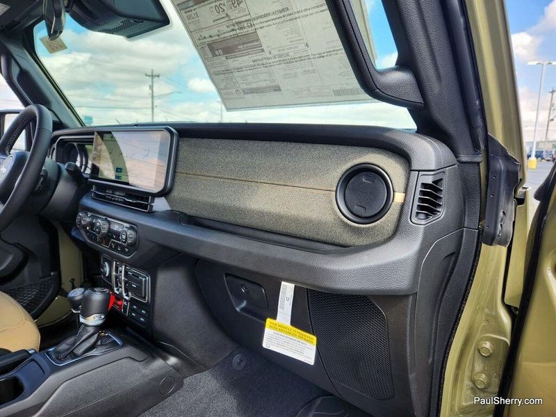 2025 Jeep Wrangler 4-door Willys 
