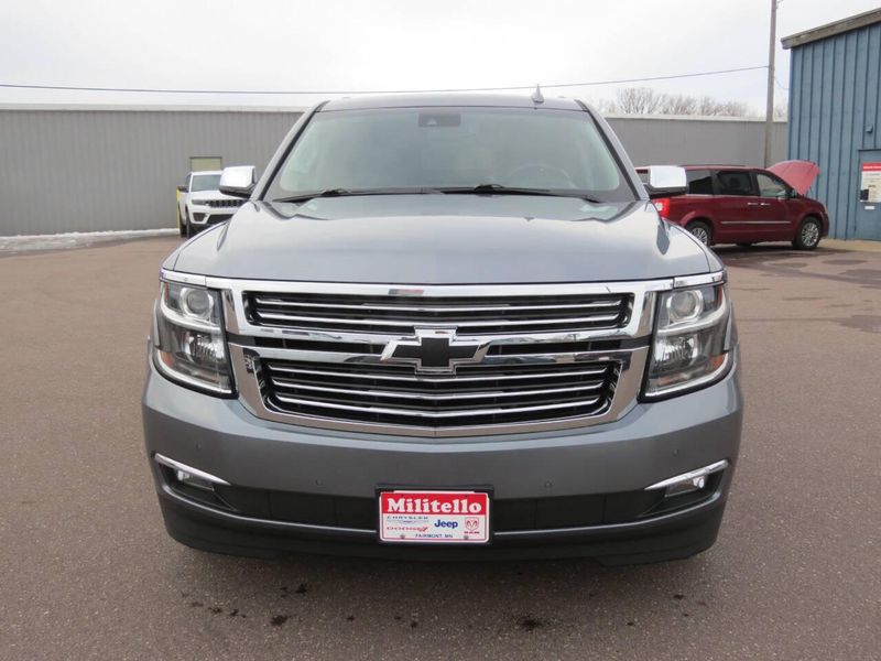 2020 Chevrolet Suburban Premier photo 4