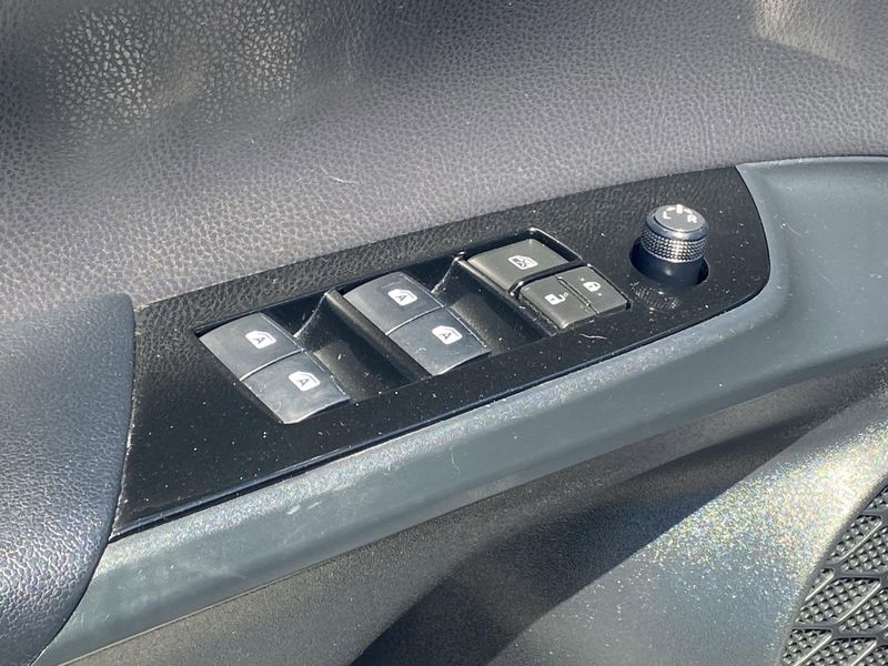 Used 2018 Toyota Prius ThreeImage 18