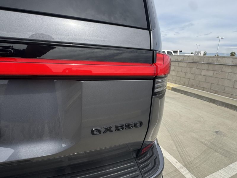 New 2026 Lexus GX 550 OvertrailImage 15