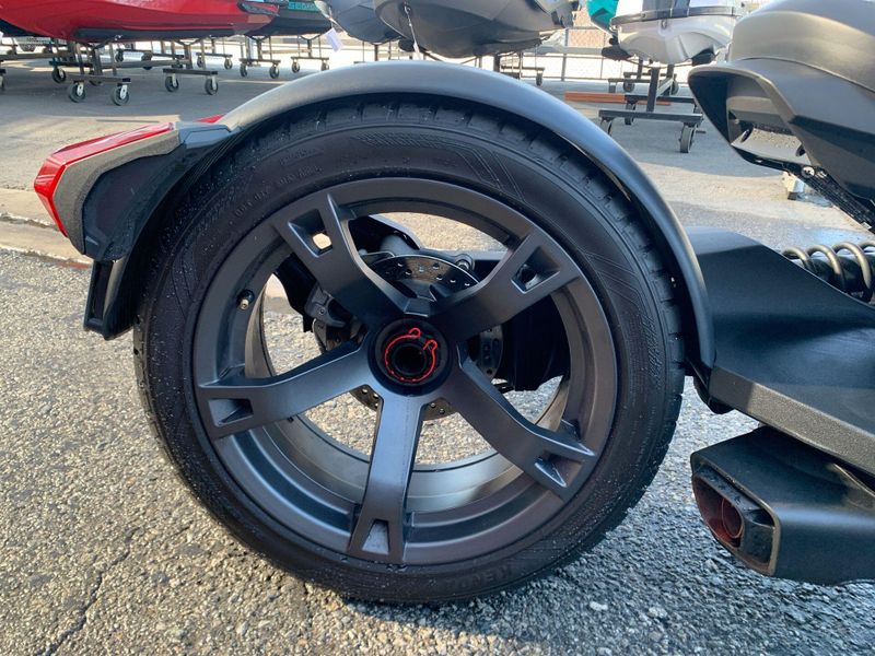 Used 2021 Can-Am RYKER 900 Image 10
