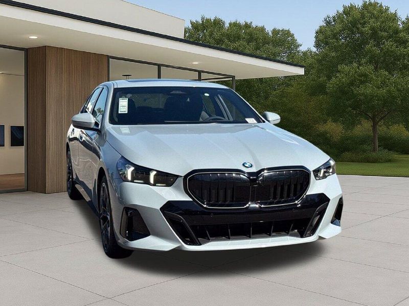 New 2027 BMW 5 Series 540i xDriveImage 5