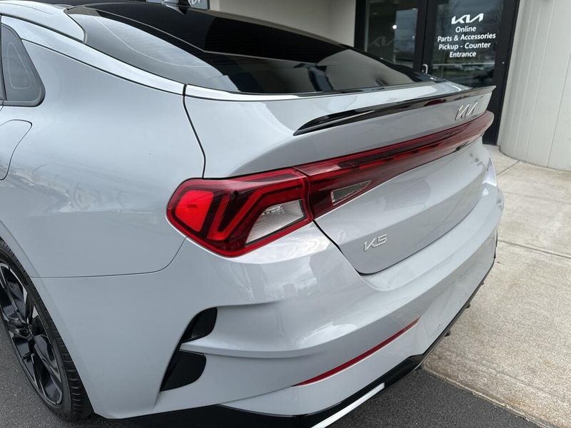 2024 Kia K5 GT-LineImage 7