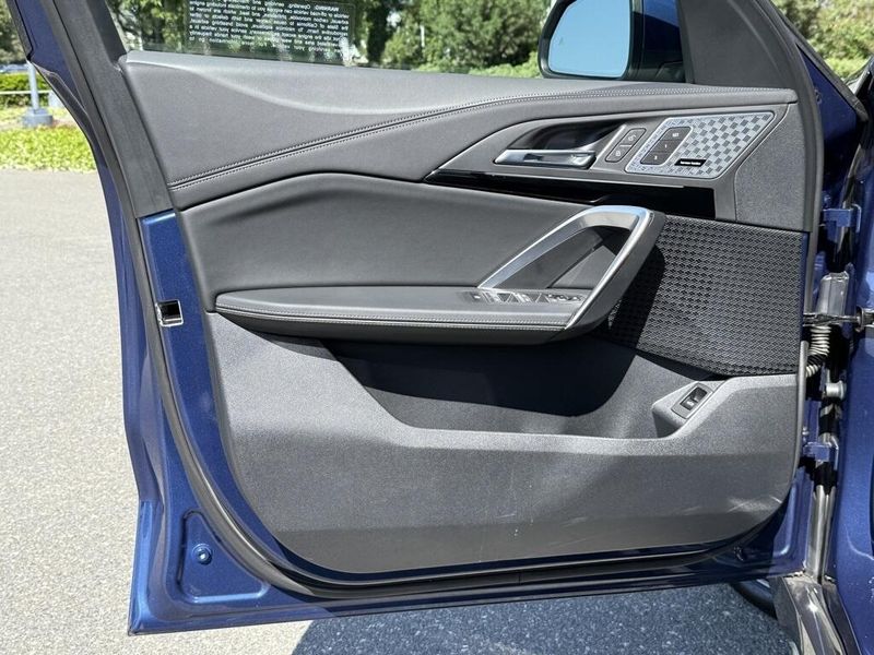 2025 BMW X1 xDrive28iImage 19