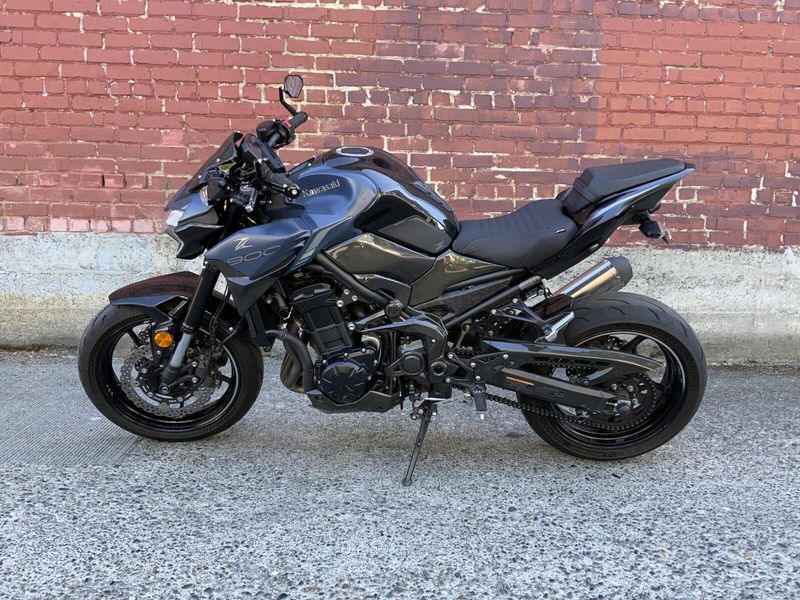 Used 2022 Kawasaki Z 900 ABS 