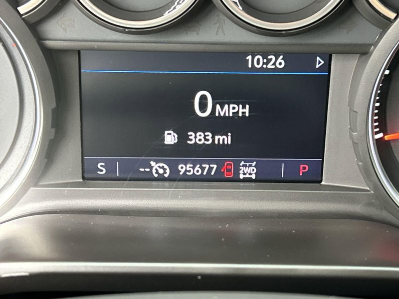 Used 2021 Chevrolet Silverado 1500 LTImage 13