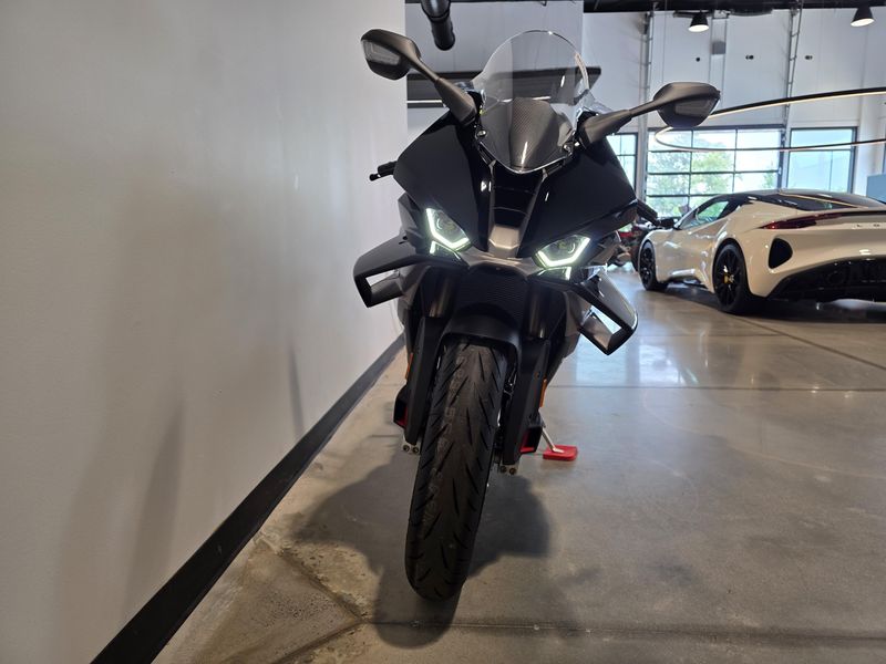 2025 BMW S 1000 RR