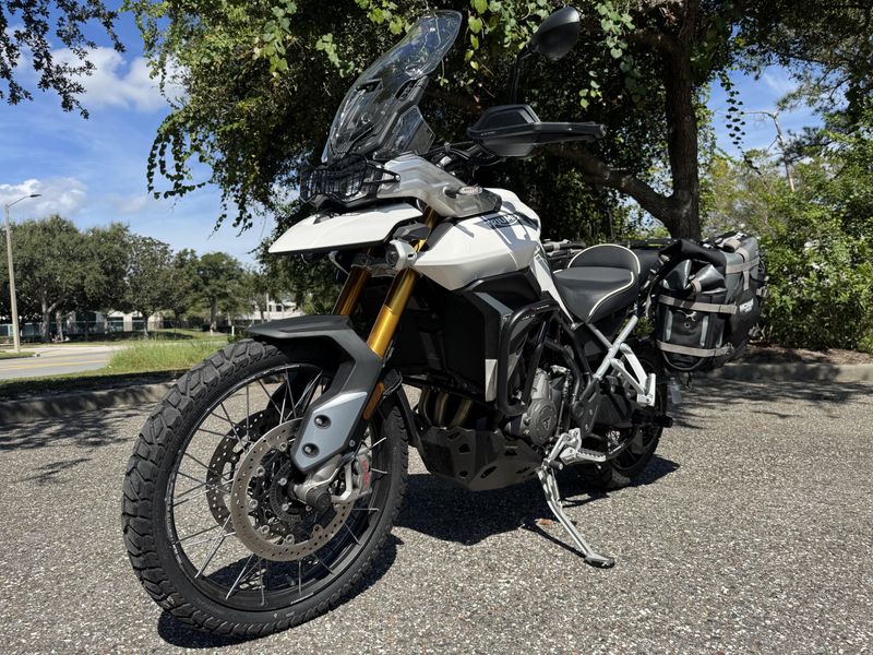 2023 Triumph Tiger 900 Rally Pro 