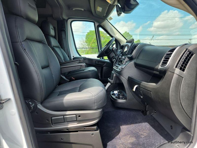 2024 RAM Promaster 2500 Slt+ Window Van High Roof 159