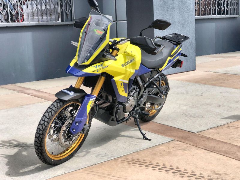 Used 2024 Suzuki V-STROM 800DE CA Image 13