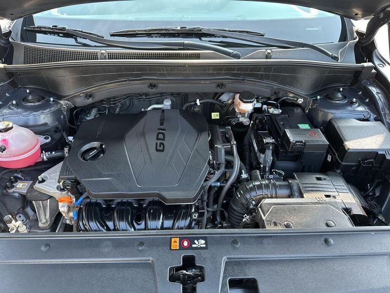 Used 2022 Hyundai Santa Fe SELImage 15