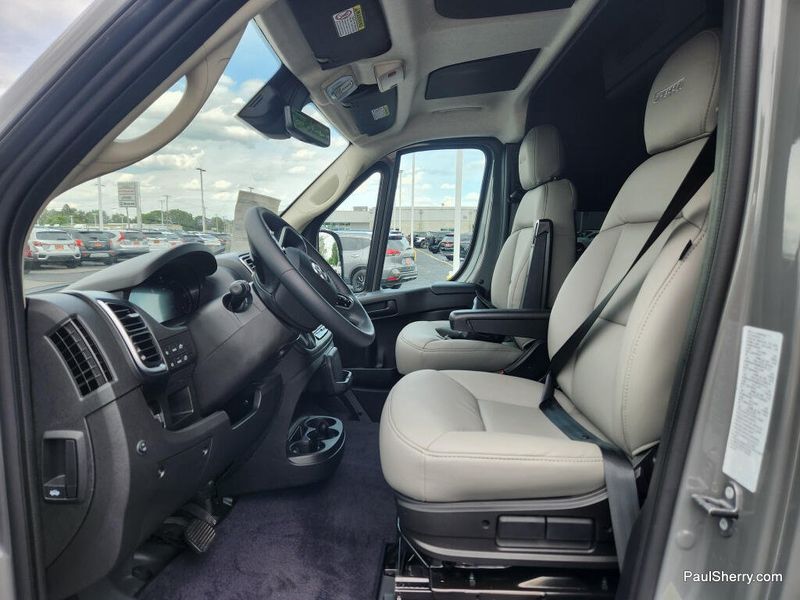 New 2026 RAM Promaster 3500 Slt+ Window Van High Roof 159' Wb Ext
