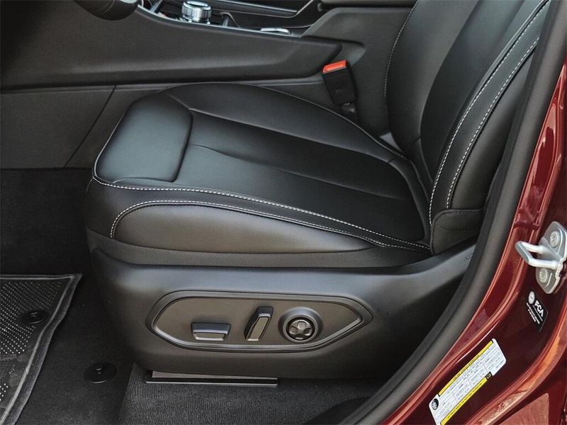 2025 Jeep Grand Cherokee L Limited 4x4Image 23