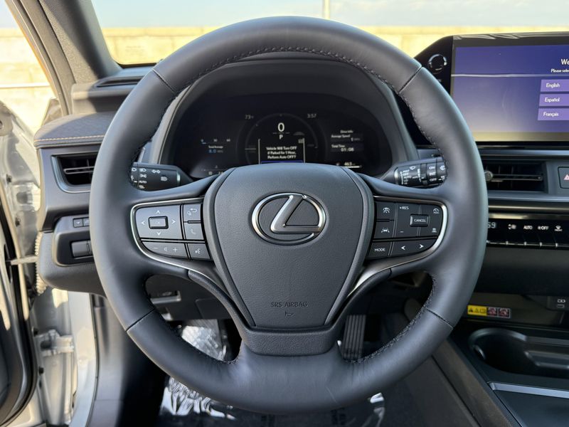 New 2026 Lexus UX 300h PremiumImage 21