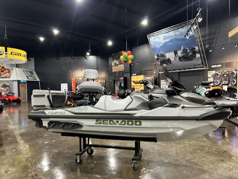 2025 Sea-Doo FISHPRO APEX 300 (SOUND SYSTEM) Image 24