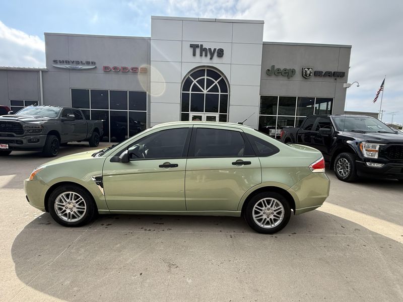 Used 2008 Ford Focus Image 24