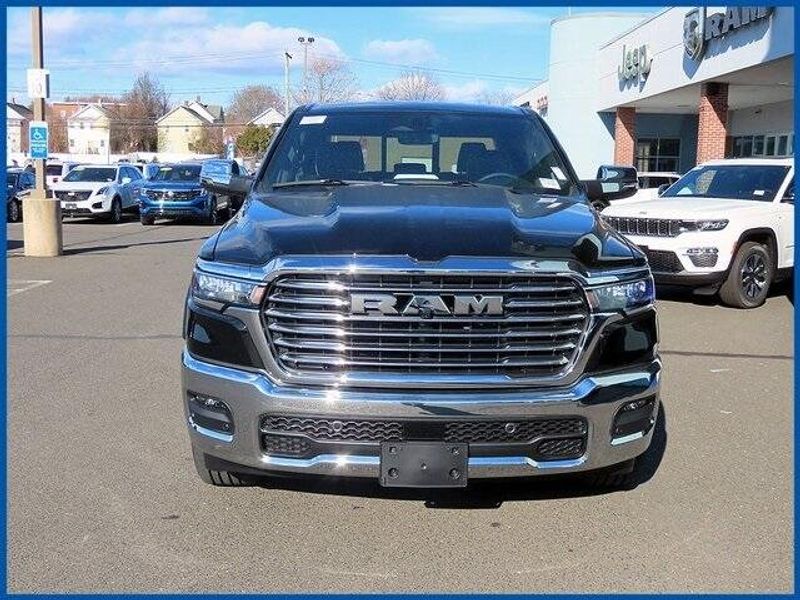 2025 RAM 1500 LaramieImage 3