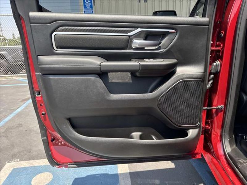 New 2026 RAM 1500 Big Horn Crew Cab 4x2 5'7' Box