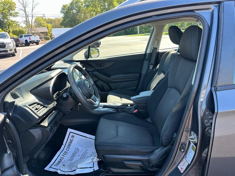 2018 Subaru Impreza Premium photo 10