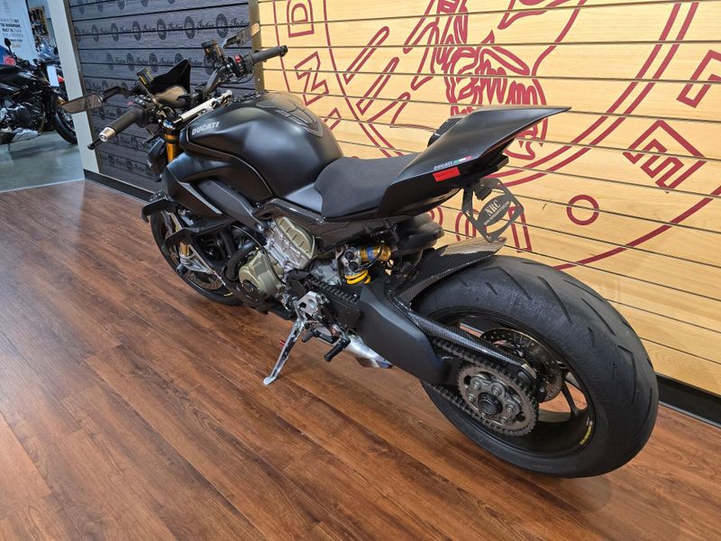 Used 2021 Ducati Streetfighter V4S Image 5