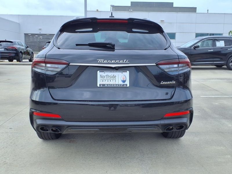 Used 2022 Maserati Levante GTImage 15