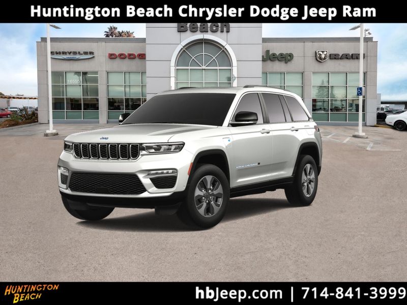 2023 Jeep Grand Cherokee 4xe Base 4x4 in a Bright White exterior color and Global Blackinterior. BEACH BLVD OF CARS beachblvdofcars.com 
