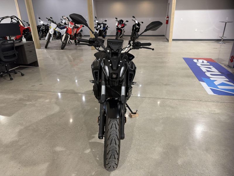 Used 2024 Yamaha MT-07 CA Image 12