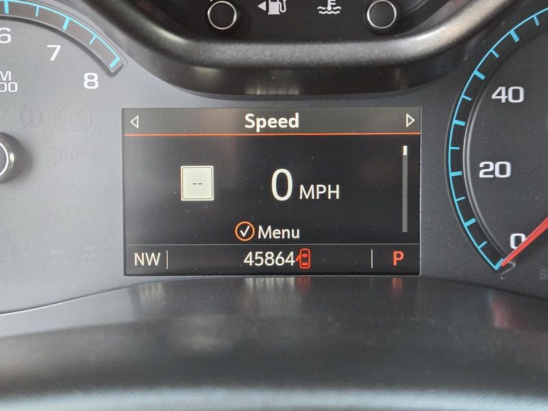 Used 2022 GMC Canyon 4WD Crew Cab 128 AT4 w/Leather