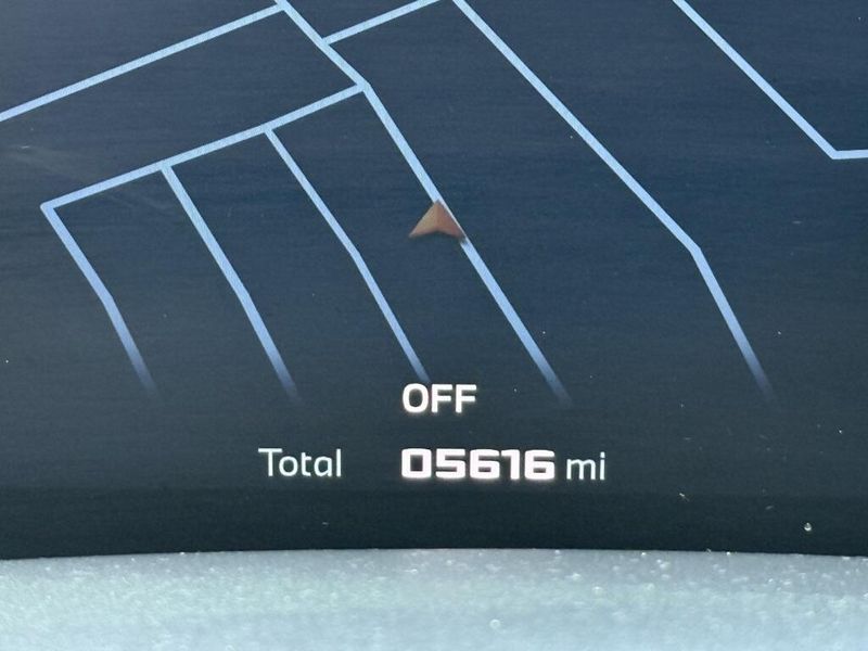 Used 2025 BMW X7 M60iImage 23