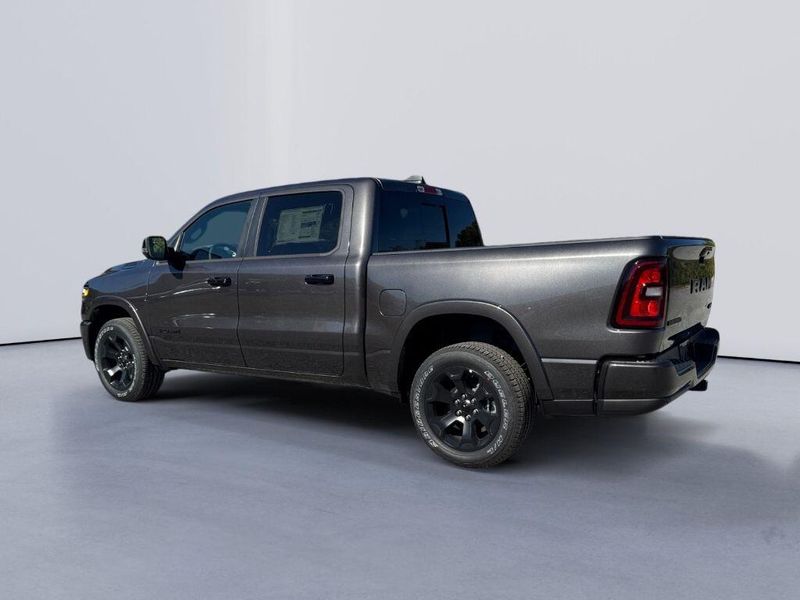 2025 Ram 1500 Big Horn photo 4