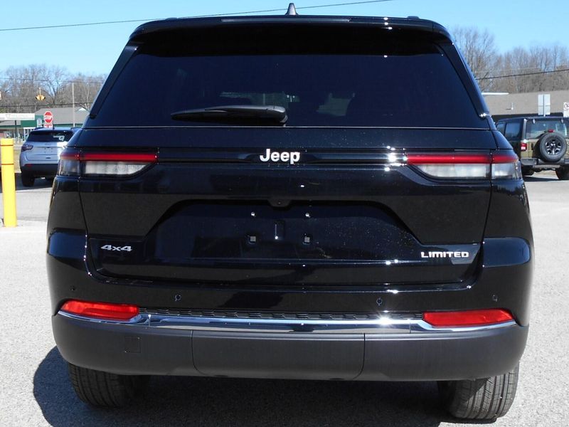 2025 Jeep Grand Cherokee Limited 4x4Image 31