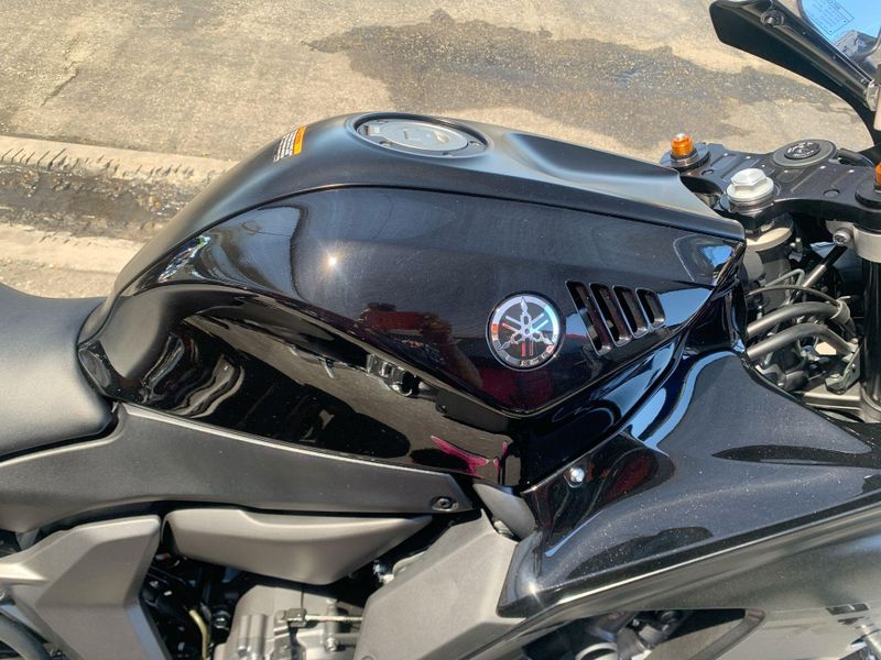New 2025 Yamaha YZF-R7 Image 14