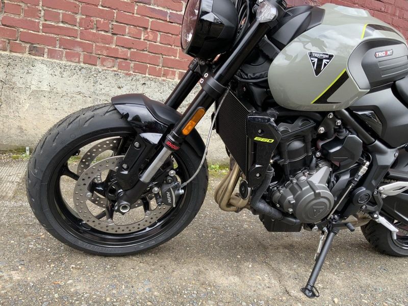2026 Triumph TRIDENT 660
