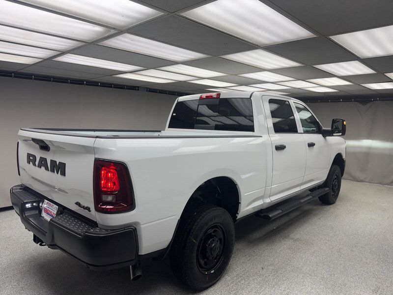 2025 RAM 2500 Tradesman Crew Cab 4x4 6
