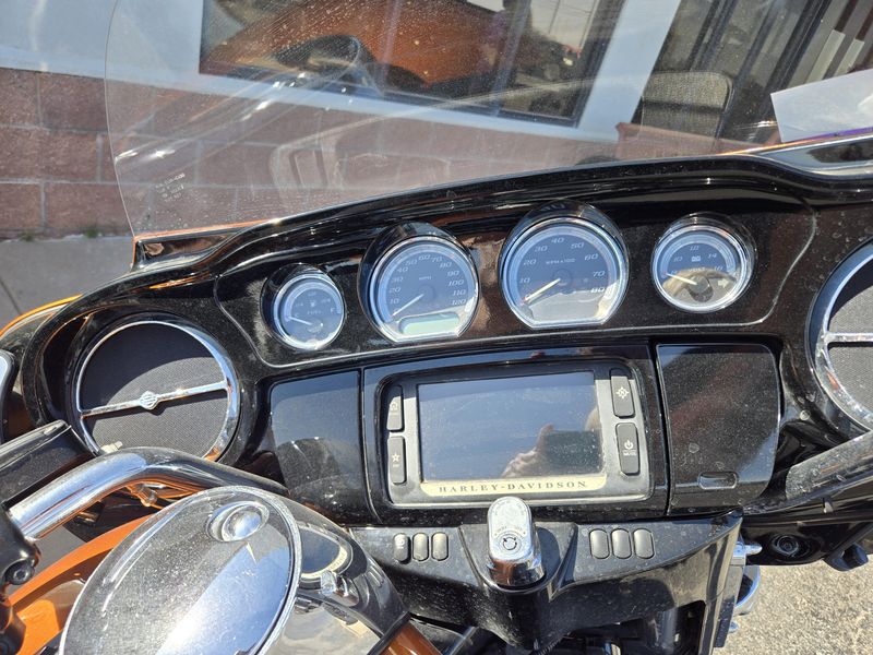 2014 HARLEY Electra Glide Ultra Limited Image 11