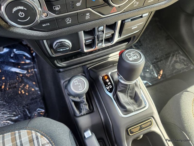 New 2026 Jeep Wrangler 4-door 85th Anniversary Edition